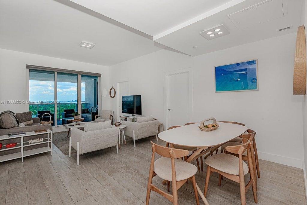 2301 Collins Ave Ph21, Miami Beach