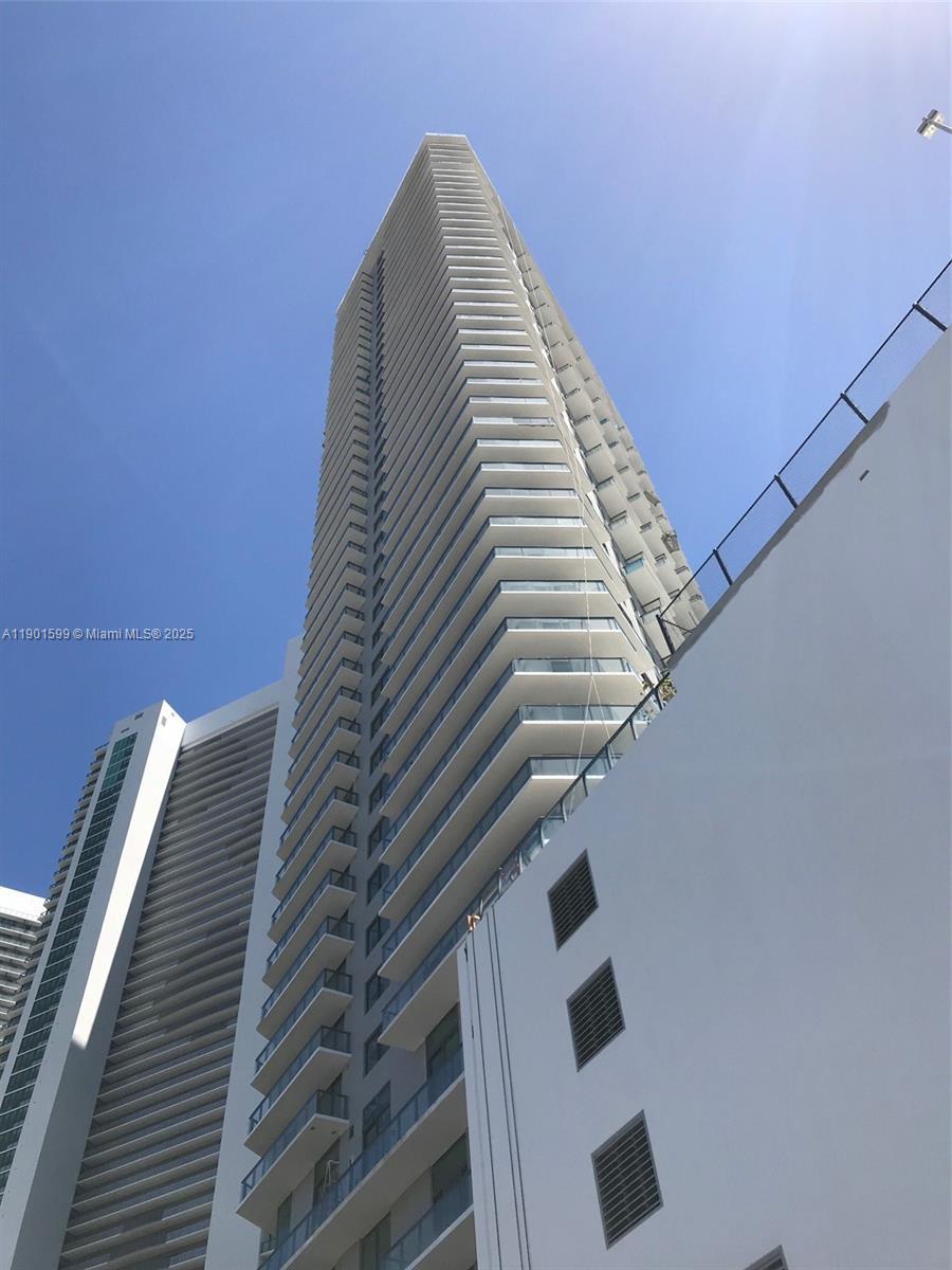 501 Ne 31st St 2807, Miami