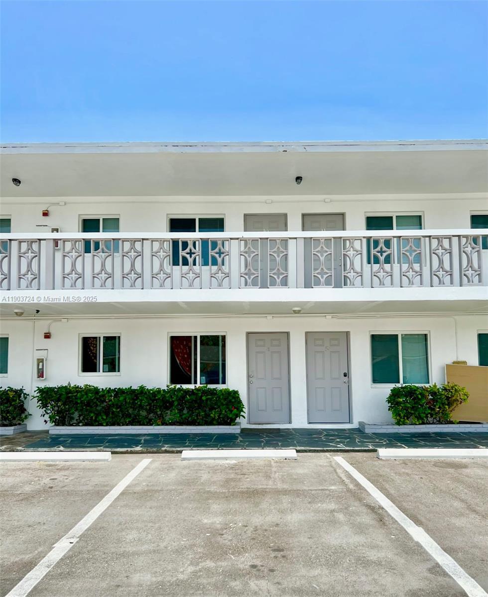 10 Nw 77th St 10, Miami