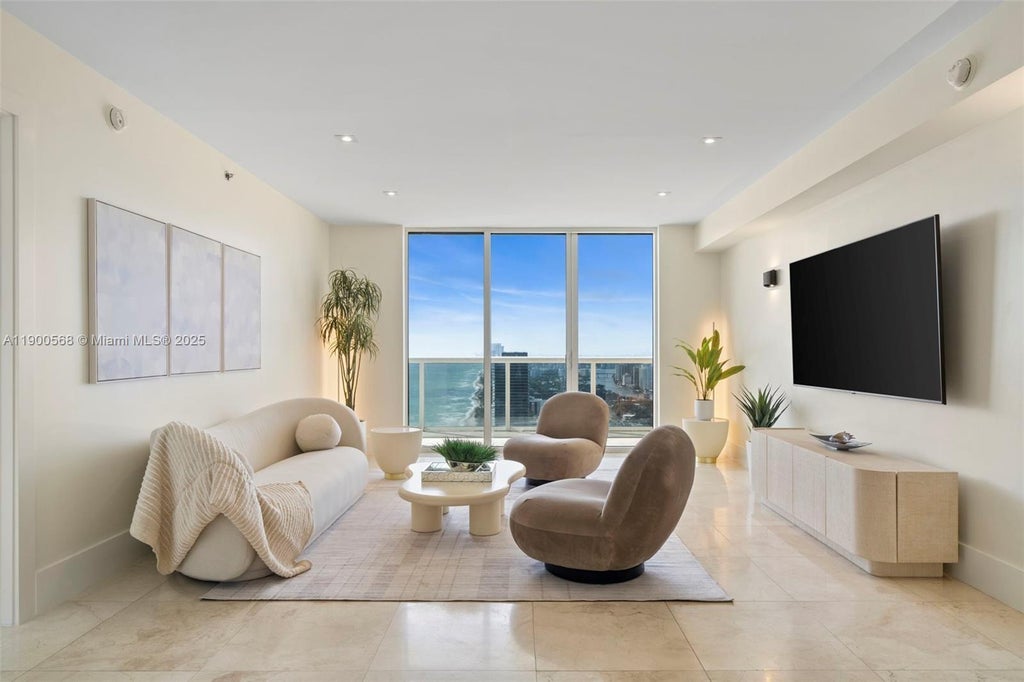 1830 S Ocean Dr 5103, Hallandale Beach