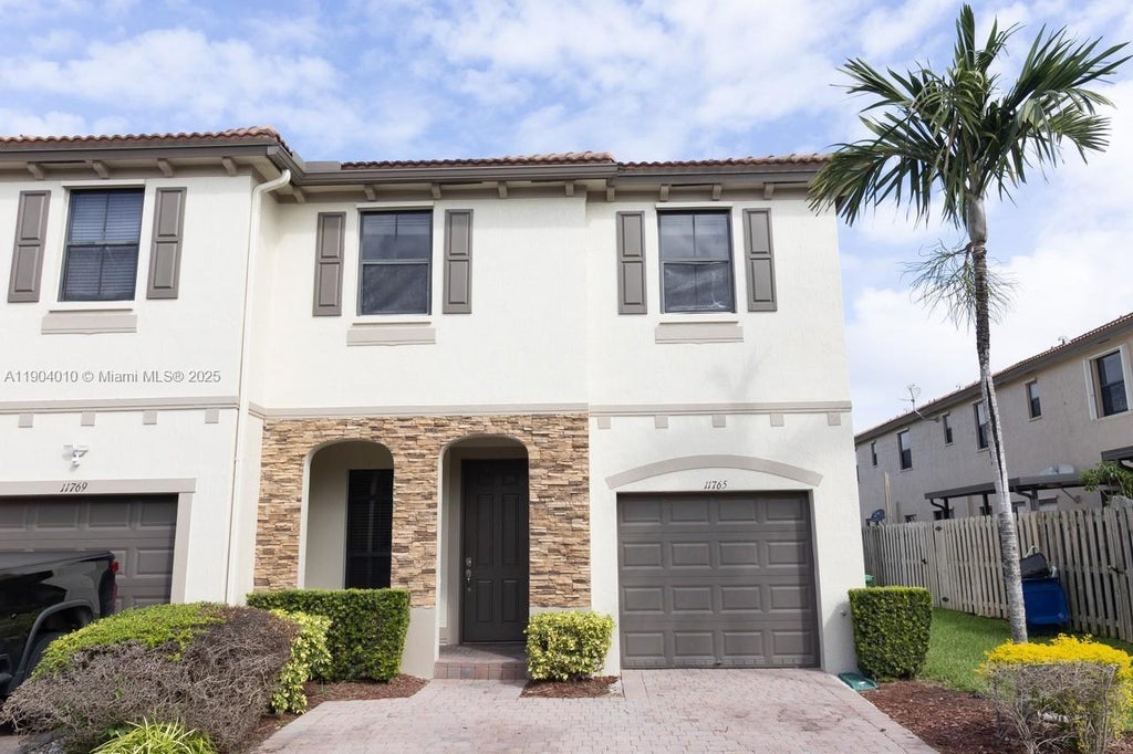 11765 Sw 238th St 11765, Homestead