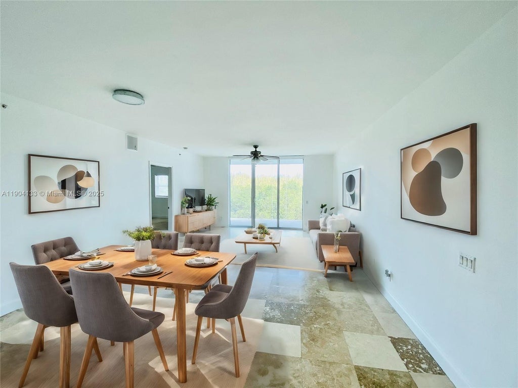 14951 Royal Oaks 405, North Miami