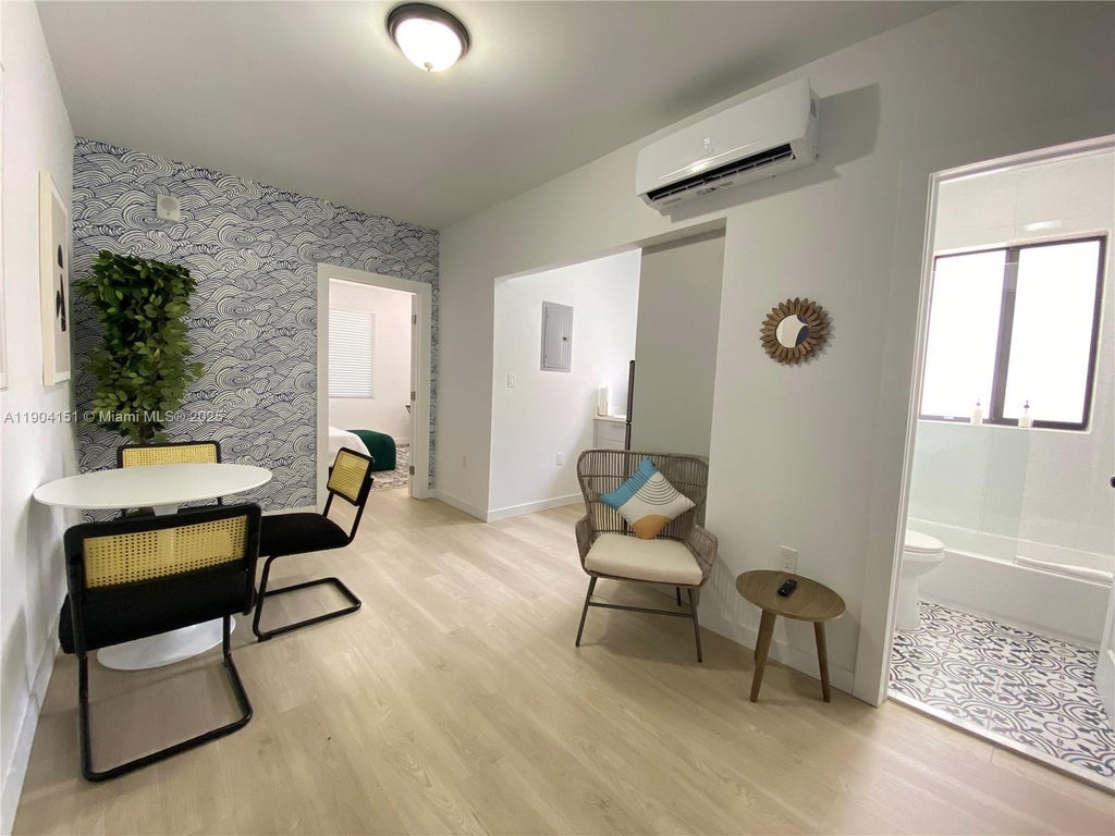 1553 Sw 7th St 5, Miami