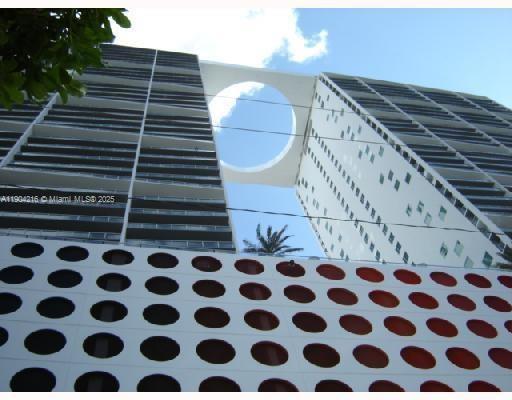 55 Se 6th St 1706, Miami