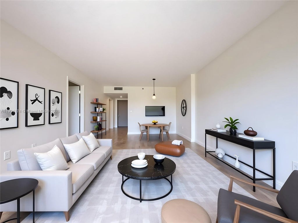 1470 Ne 123rd St A303, North Miami