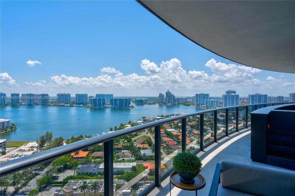 18555 Collins Ave 2403, Sunny Isles Beach