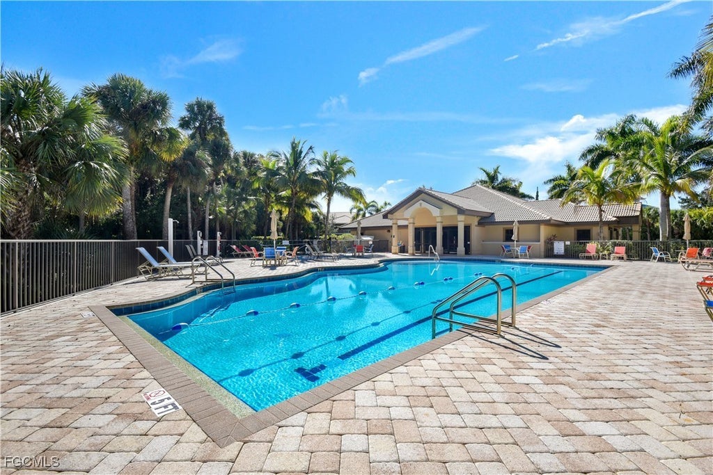1113 Winding Pines Cir 204, Cape Coral