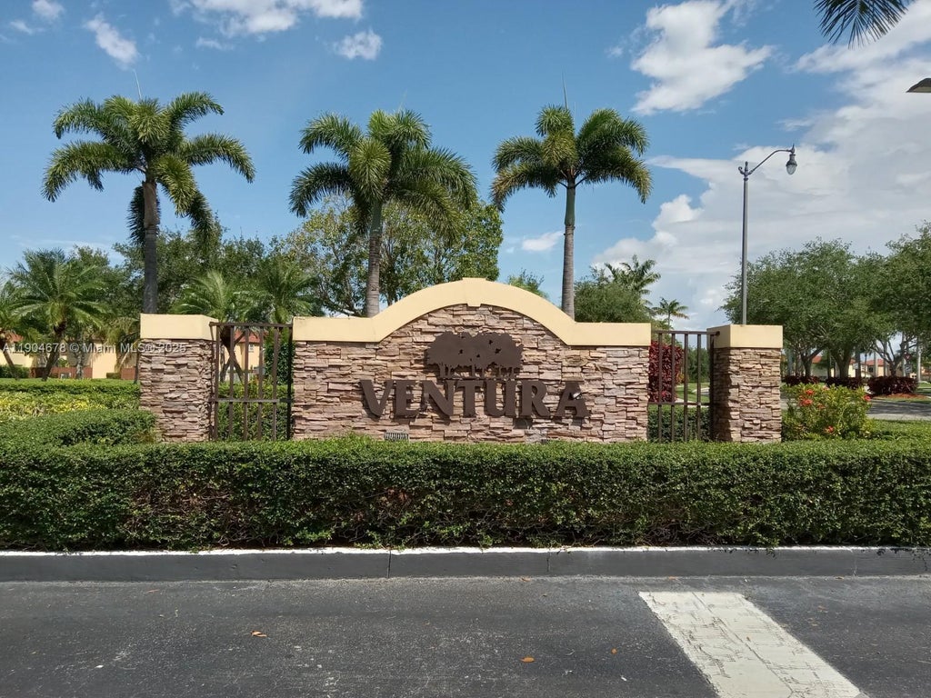 1176 Ne 32nd Ave 1176, Homestead