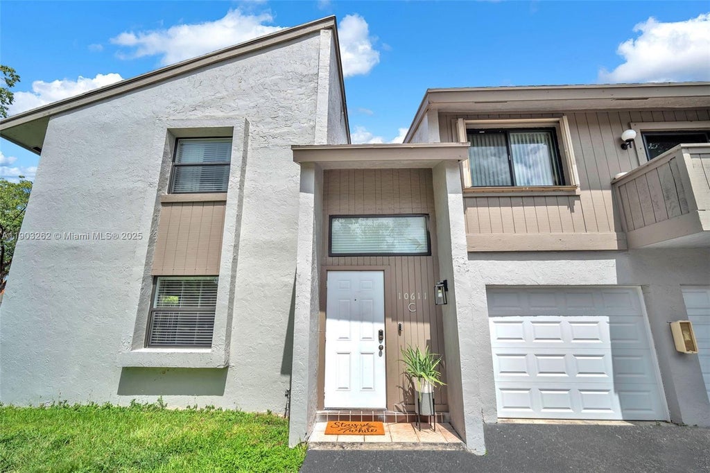 10611 Sw 113th Pl 93-c, Miami