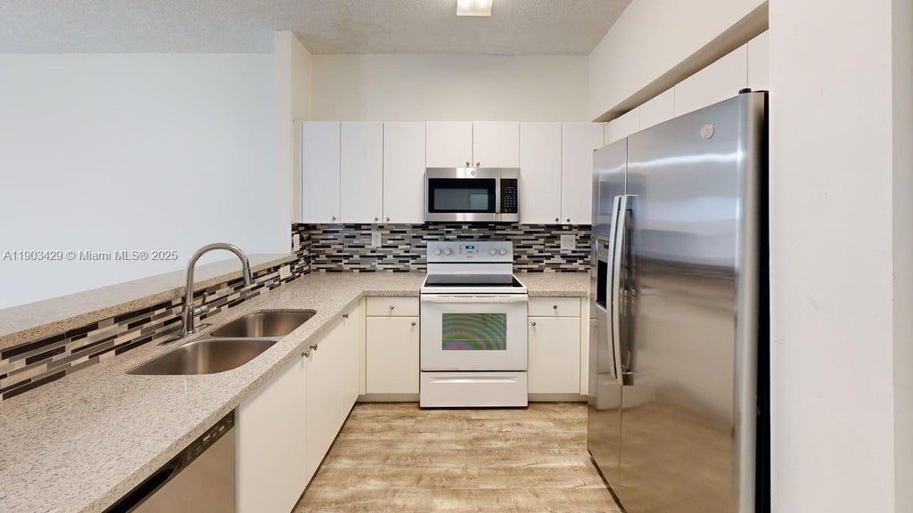 2217 Se 23rd Ave 2217, Homestead