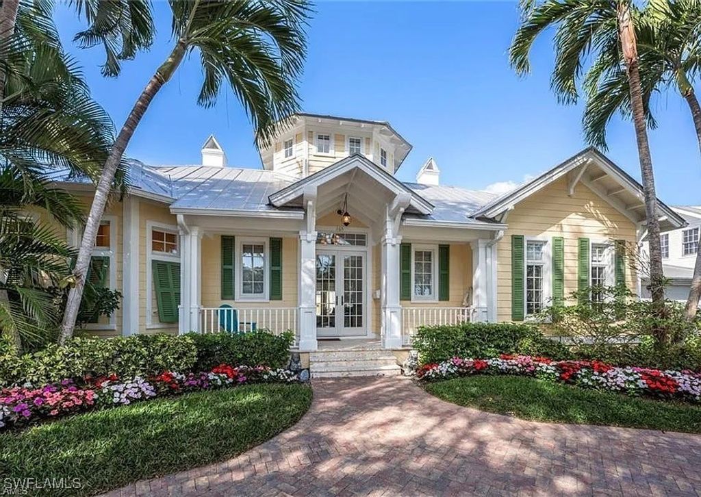 165 Broad Ave S, NAPLES