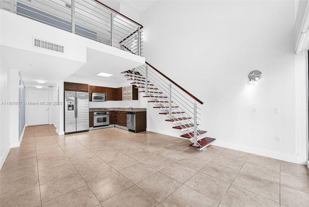 41 Se 5th St 604, Miami