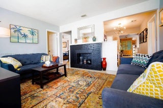 Photo of Listing #A11905758