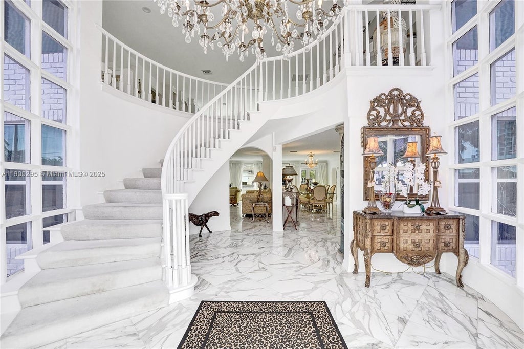 2889 Ne 35th St, Fort Lauderdale