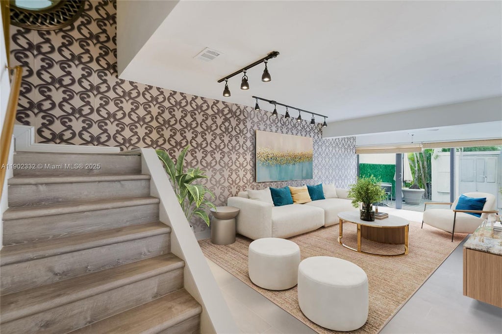 20940 Bay Ct 333-3, Aventura