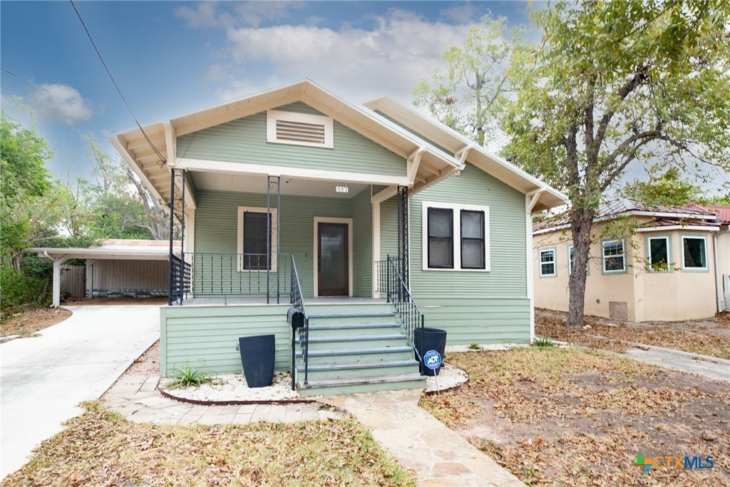 557 Lee Street, New Braunfels