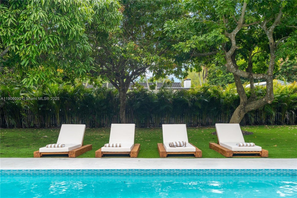 9600 Sw 147th St, Miami