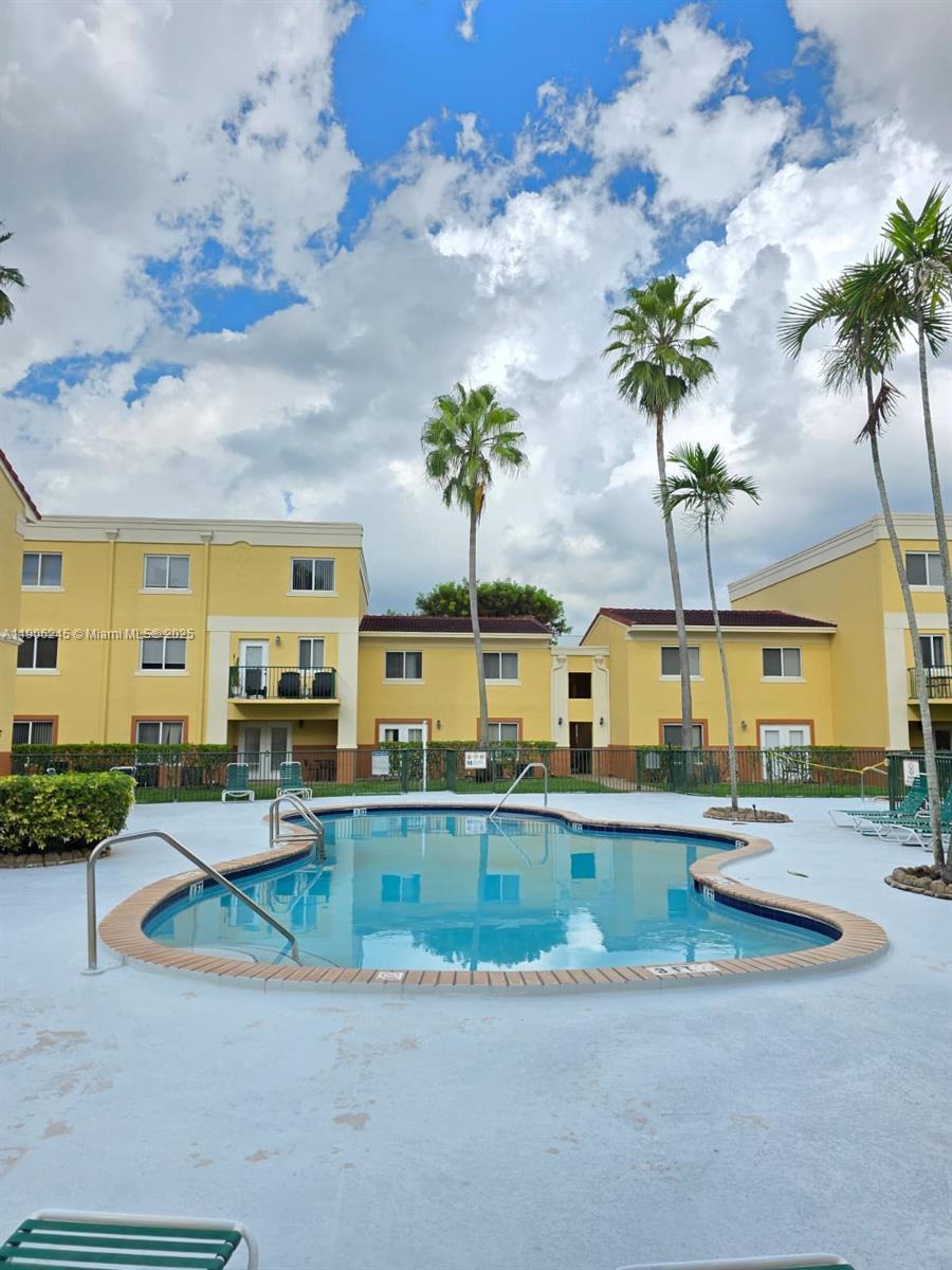 12635 Sw 91st St 211, Miami