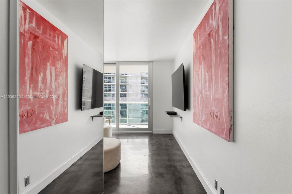 1000 West Ave 1029, Miami Beach