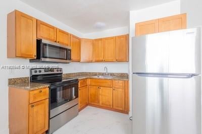 979 Sw 10th St 2, Miami