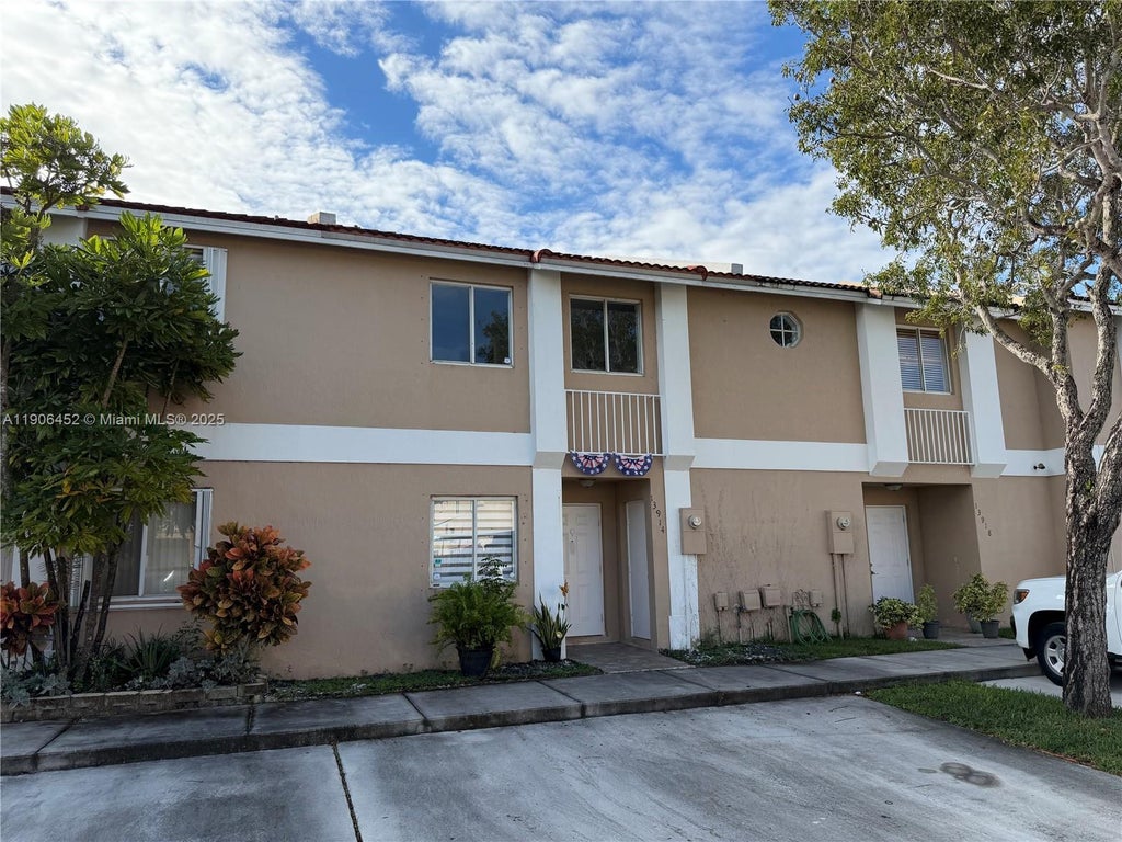 13914 Sw 178th St 13914, Miami