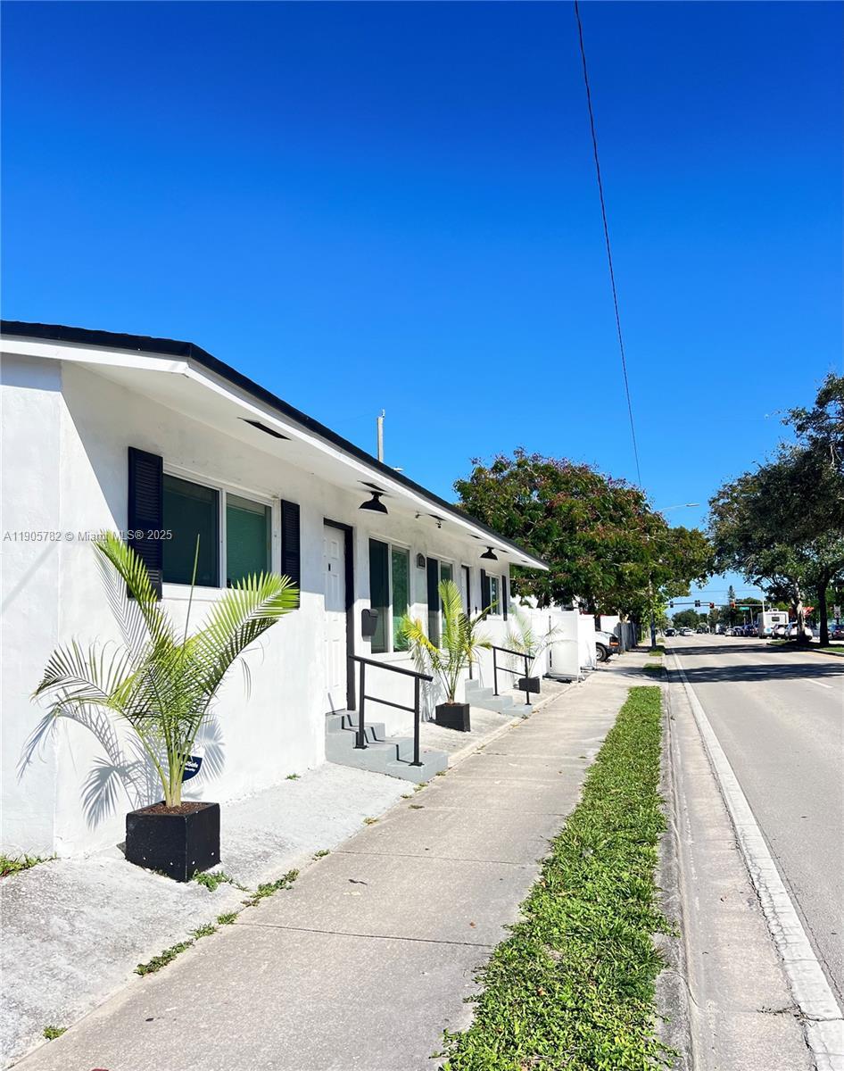 1300 Ne 2nd Ave West, Fort Lauderdale