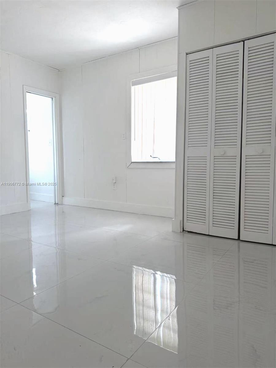 61 Sw 58th Ct C, Miami