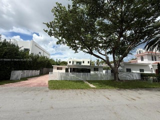 Photo of Listing #A11906861