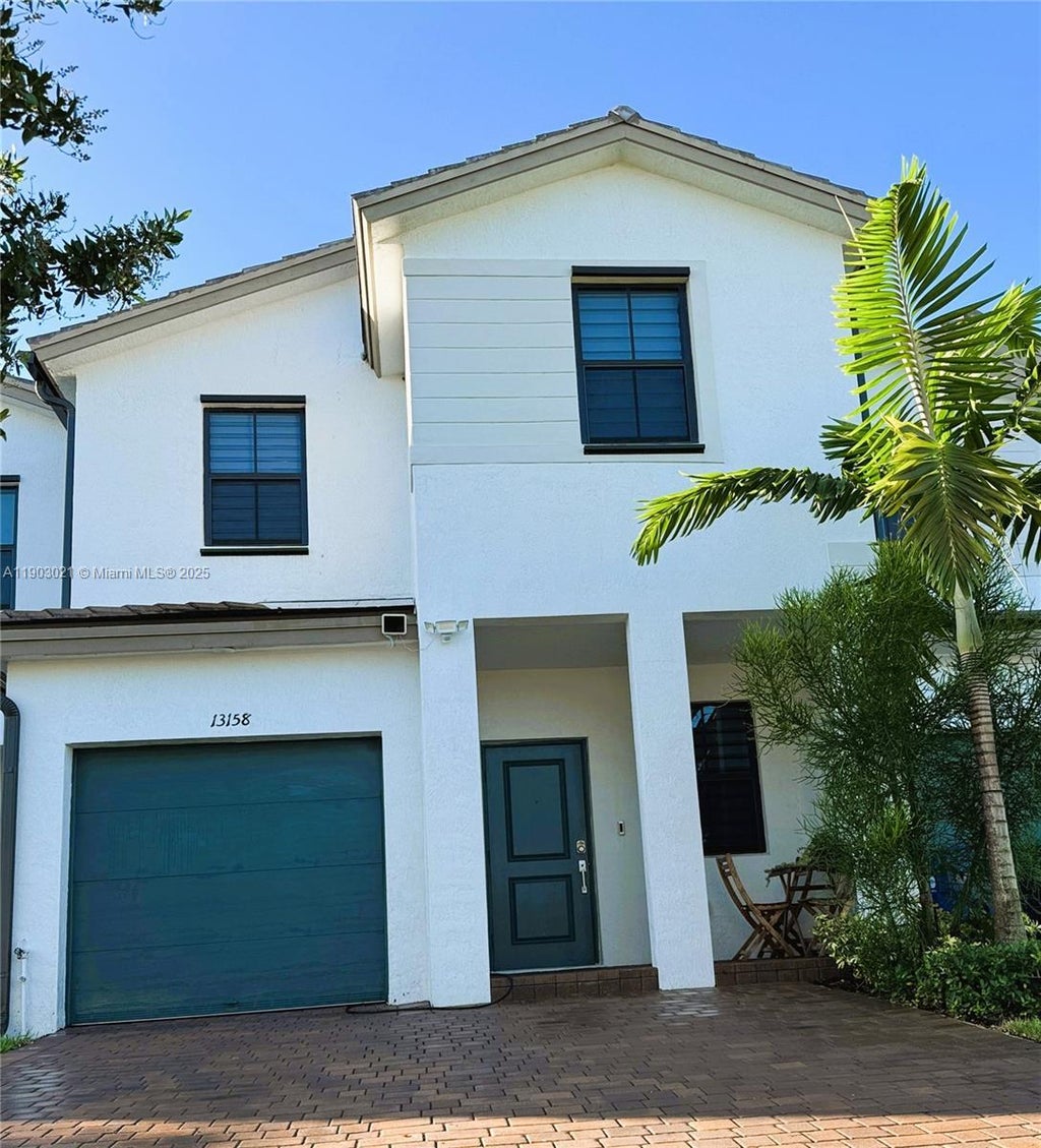 13158 Sw 233rd St, Homestead