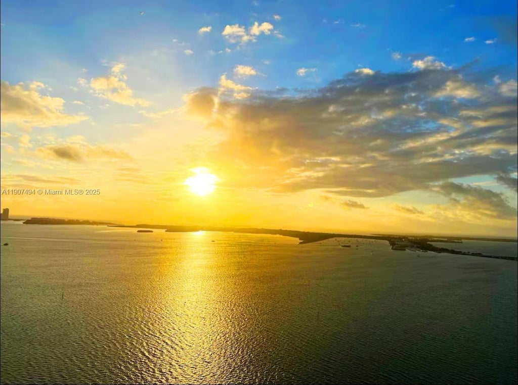 1200 Brickell Bay Dr. 4002, Miami