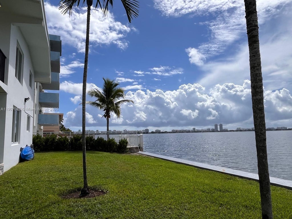 1750 S Treasure Dr 4, North Bay Village