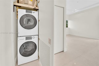 Photo of Listing #A11907638