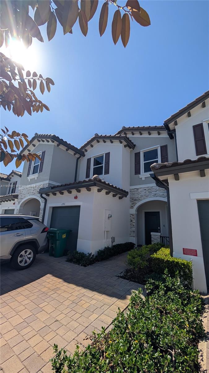 2741 Nw 55th Way 2741, Lauderhill