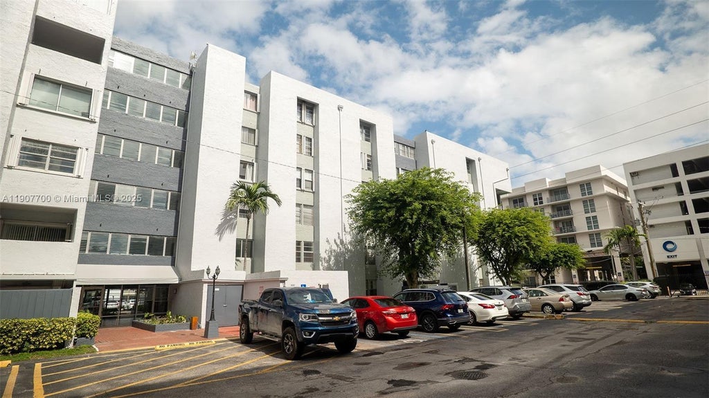 750 Nw 43rd Ave 308, Miami