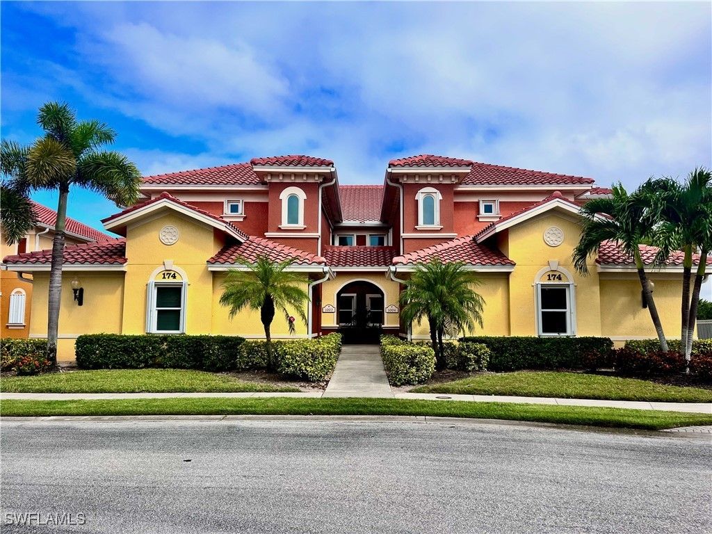 174 Shadroe Cv Cir 1004, Cape Coral