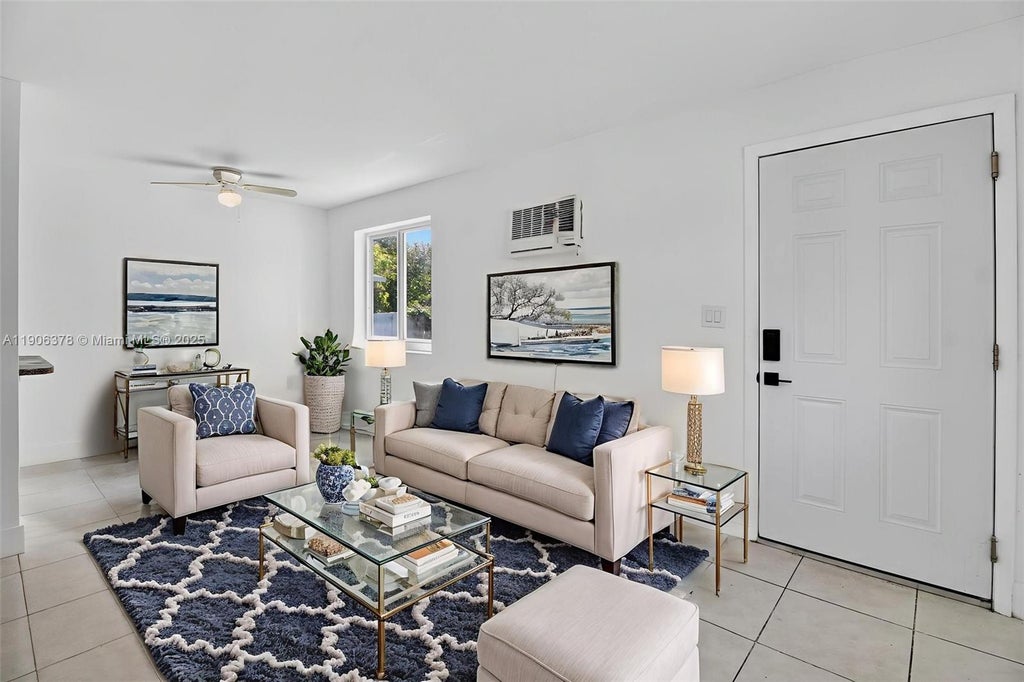 1864 Nw 28th St 1, Miami