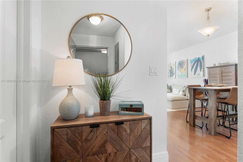 500 Ne 29th St 602, Miami