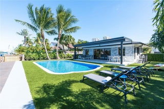 Photo of Listing #A11908477