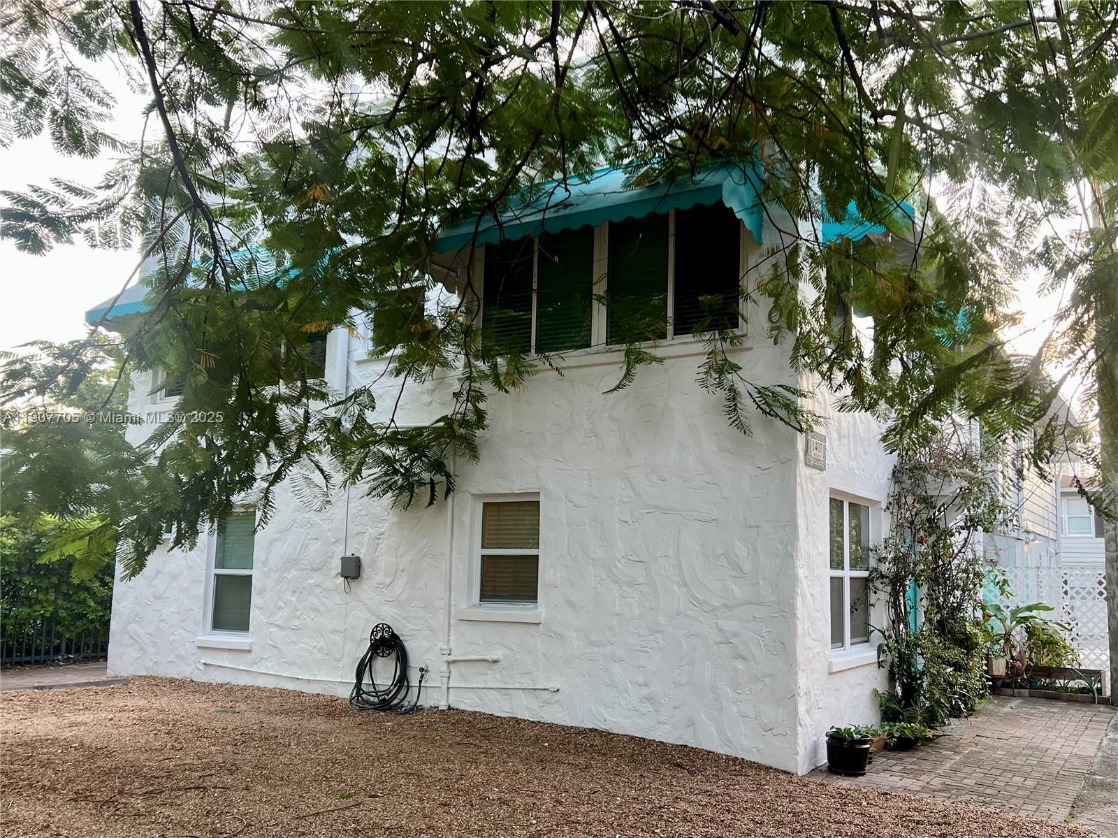 Photo of Listing #A11907705