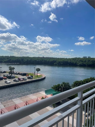 Photo of Listing #A11908619