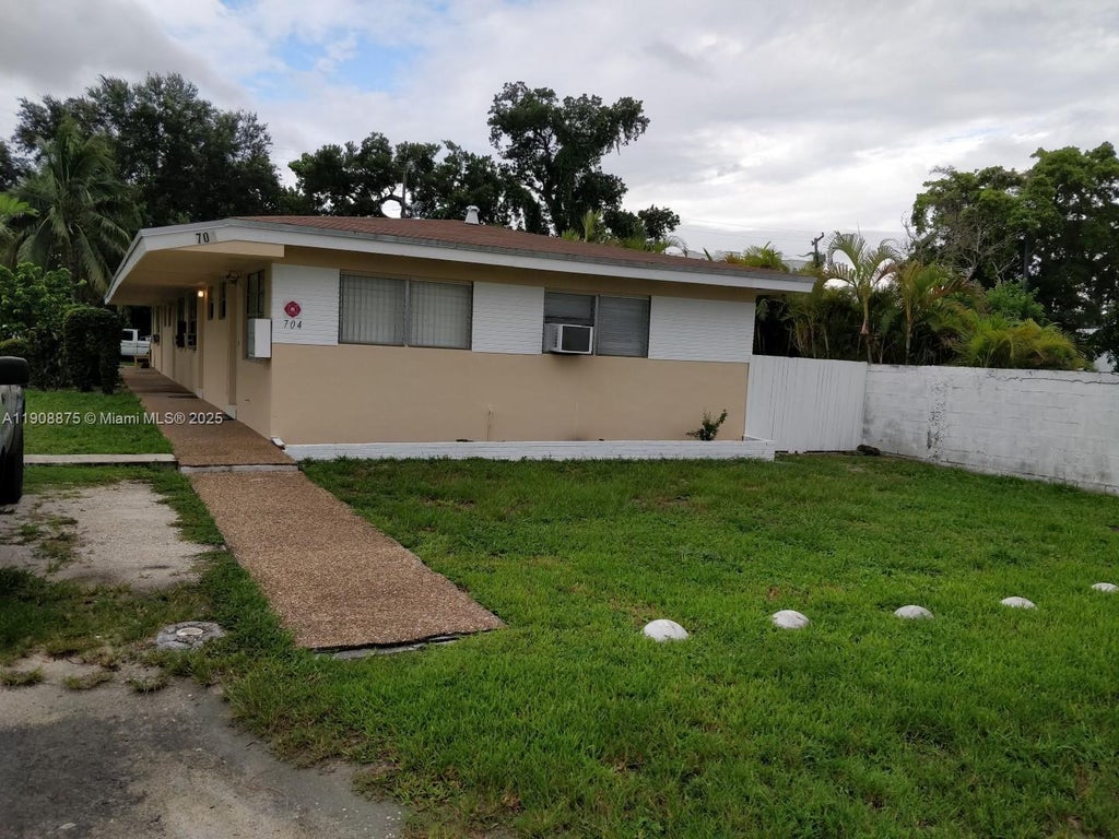 704 Se 21st St 4, Fort Lauderdale