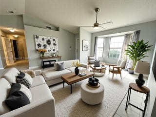 Photo of Listing #A11908106