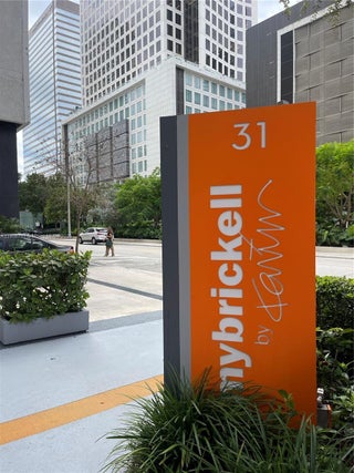 Photo of Listing #A11908701