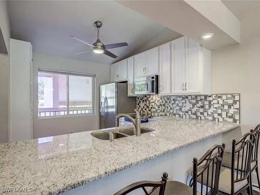 13130 White Marsh Ln 207, Fort Myers