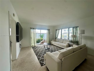 Photo of Listing #A11909121