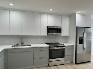 Photo of Listing #A11908555