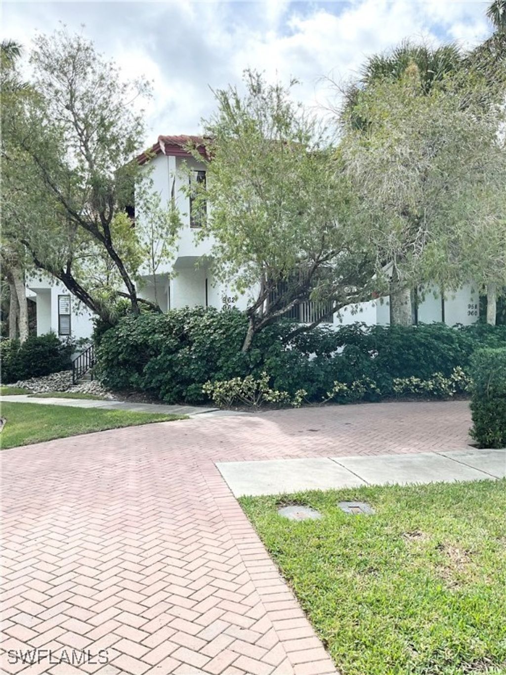 964 8th Ave S B-2, Naples