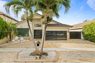 Photo of Listing #A11910793