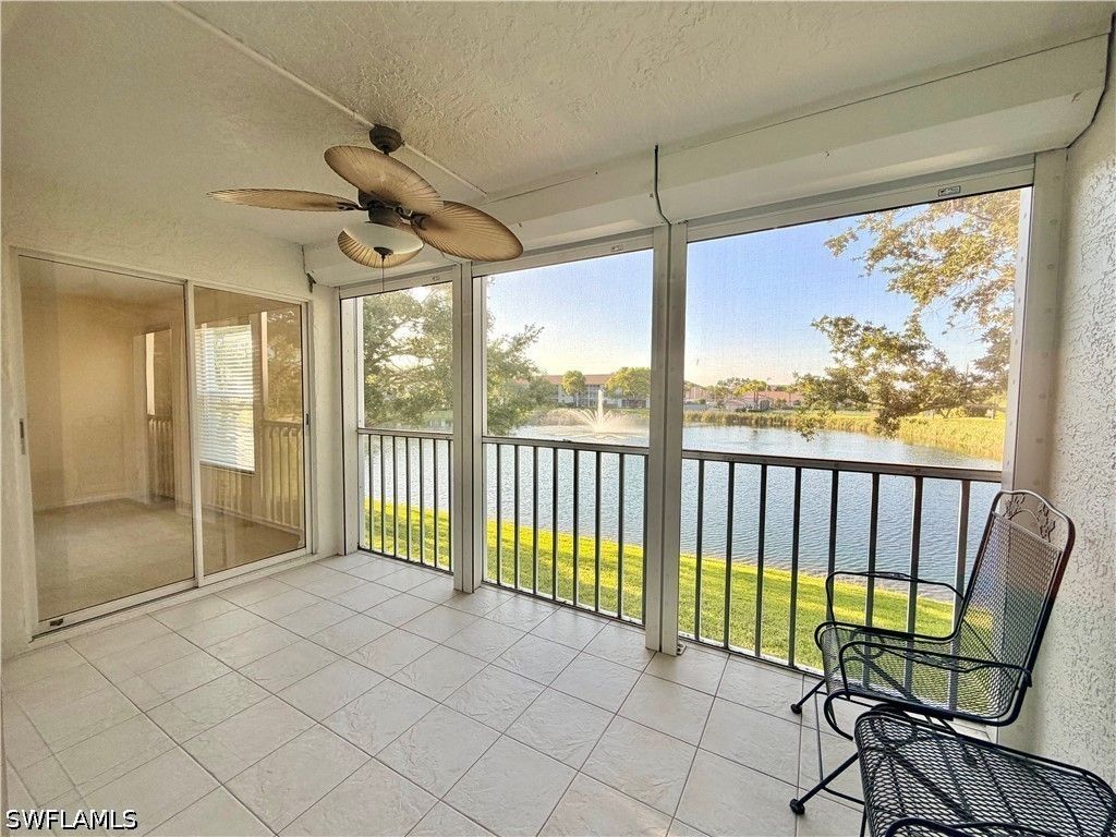 9580 Victoria Ln A-202, Naples