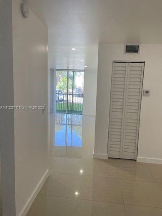 Photo of Listing #A11912287